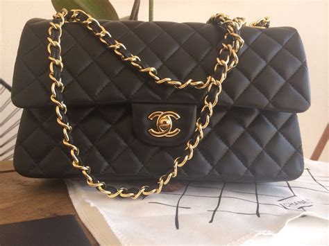 cartera chanel precio.